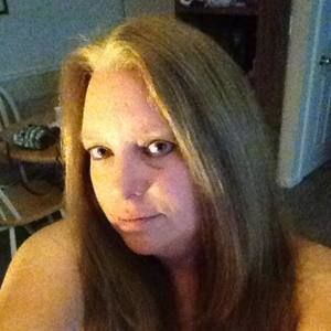 Meet your Posher, Dina